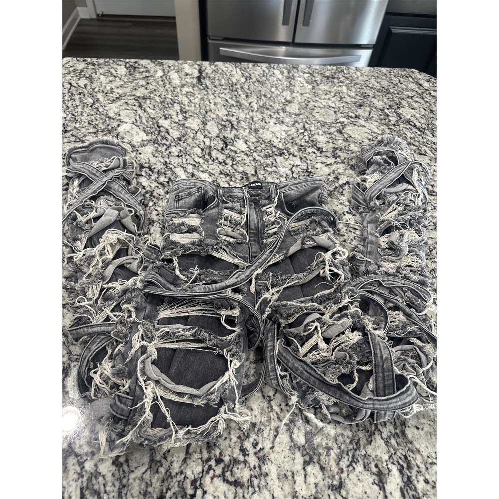 Fashion Nova Jeans Womens size 15 Distressed Destroyed Mummy 28x33